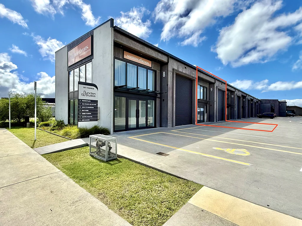 Papamoa Versatile commercial space in Papamoa