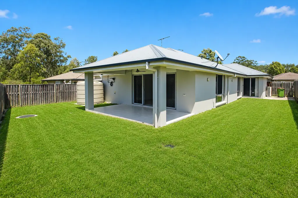 Spacious Family Home with Modern Features in Sought-After Augustine Heights