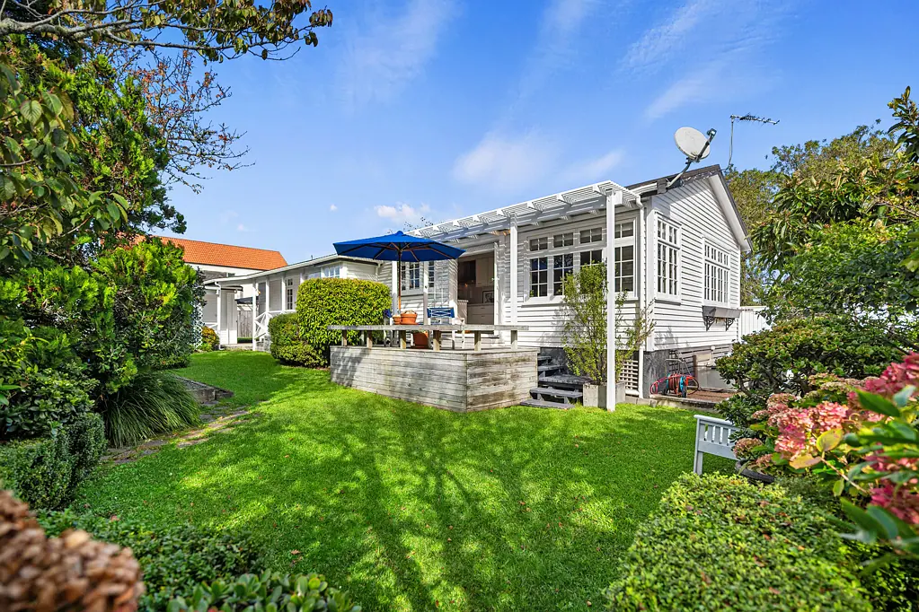 62 Northboro Road, Belmont, North Shore City, Auckland