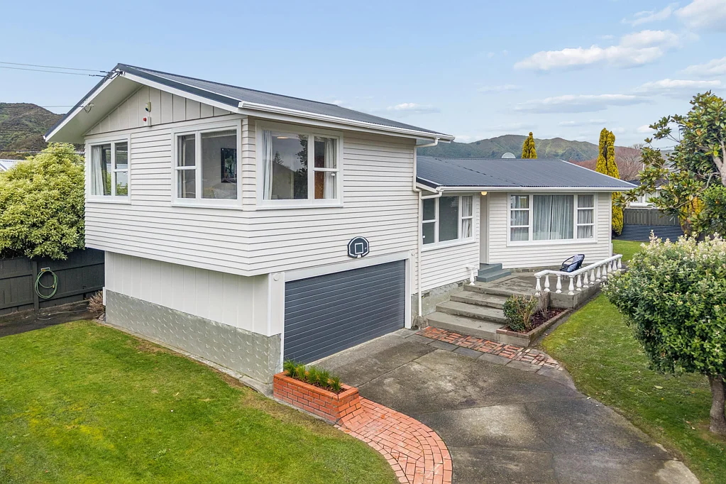 Taita 3 Bedroom Solid 3 Bedroom Home with Double Garage
