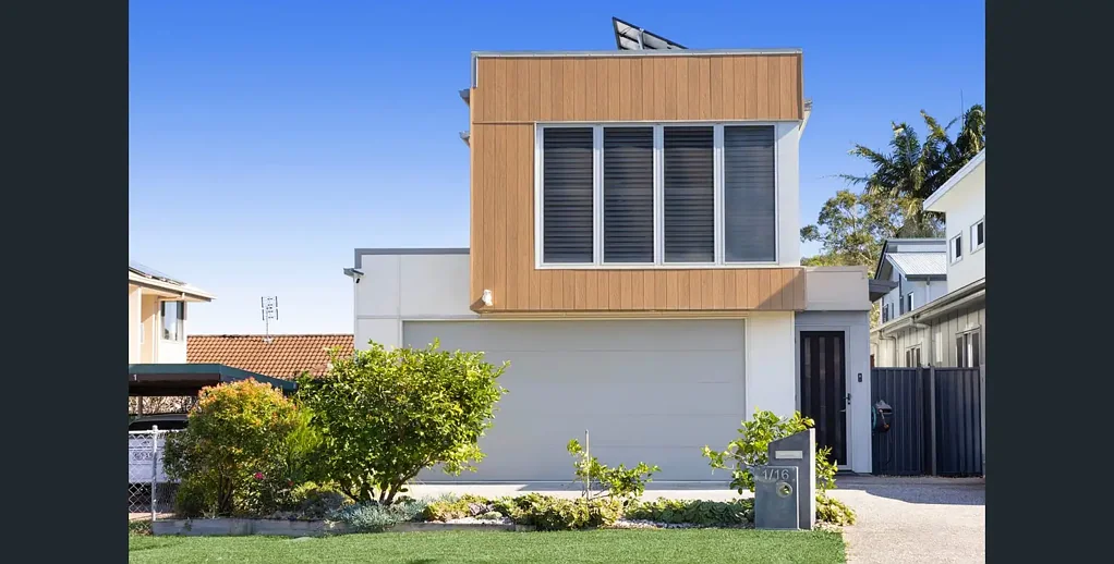 1/16 Minchinton Street, Caloundra