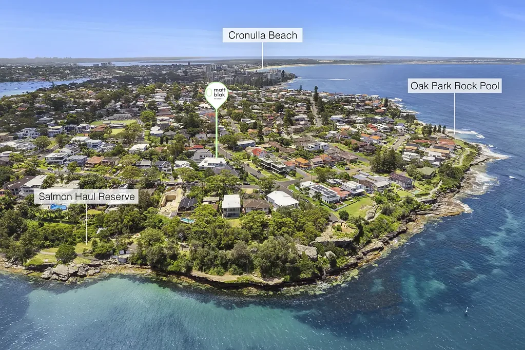 Cronulla 4ห้องนอน Luxury Coastal Living on South Cronulla's Prestigious Peninsula