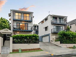 2/291 Moggill Road, Indooroopilly
