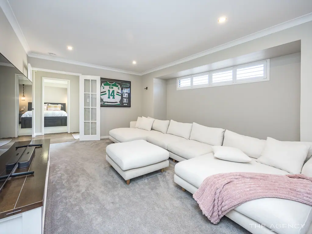 8 Busycon Place, Heathridge, WA 6027
