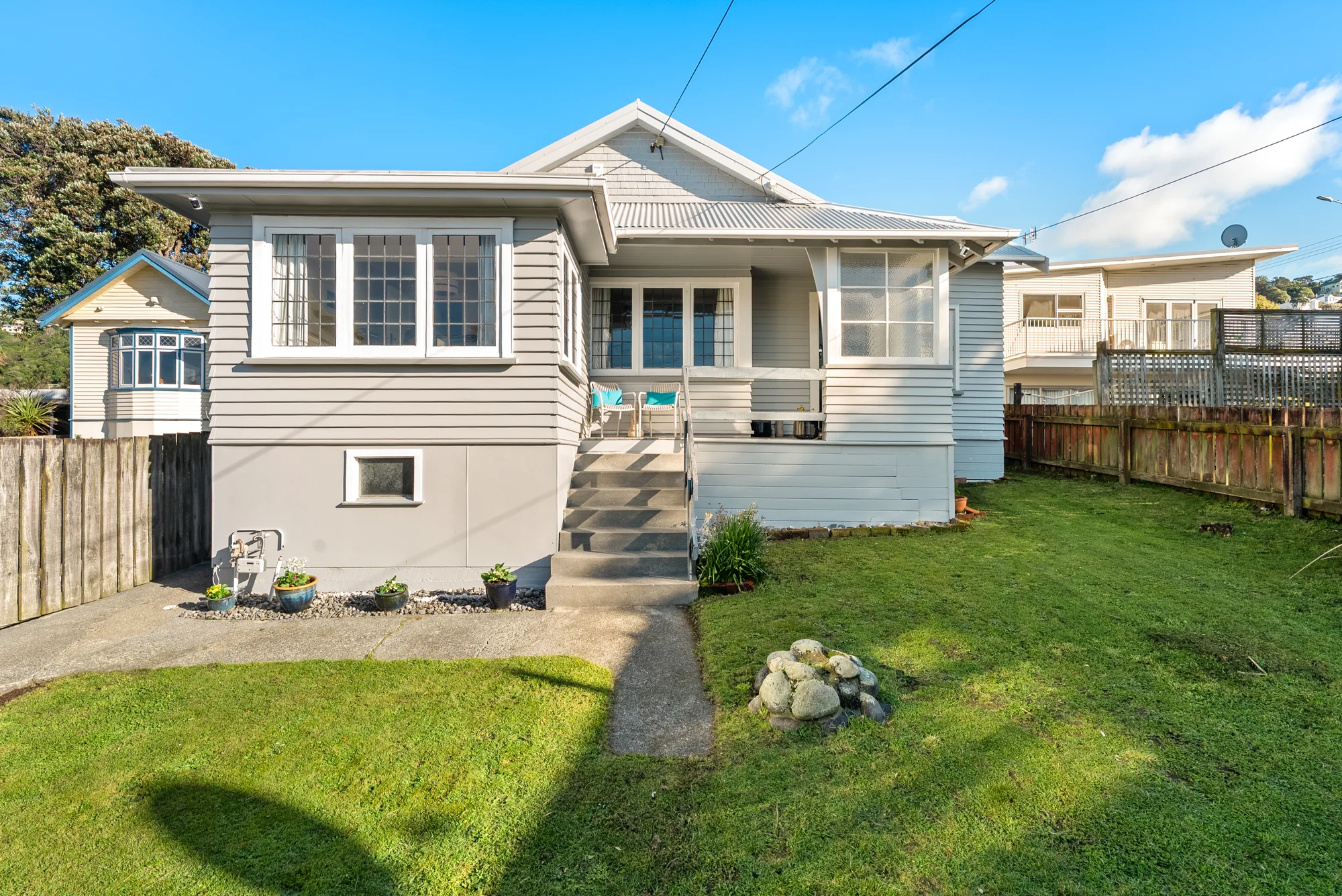 Lyall Bay 4ਬੈੱਡਰੂਮ Space, Potential & Endless Possibilities.