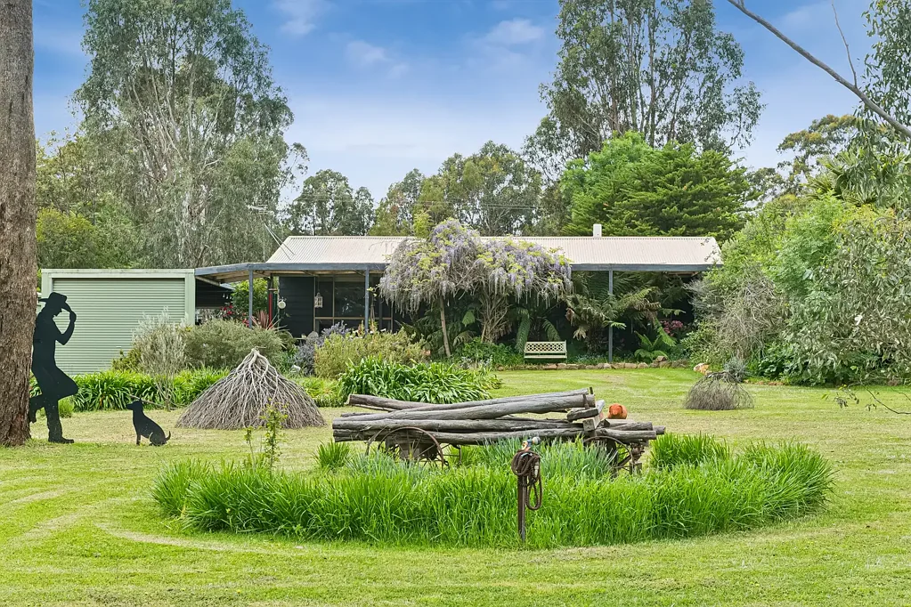 Heathcote 3Kwarto Peaceful Golf Course Living with Space, Comfort & Outdoor Appeal