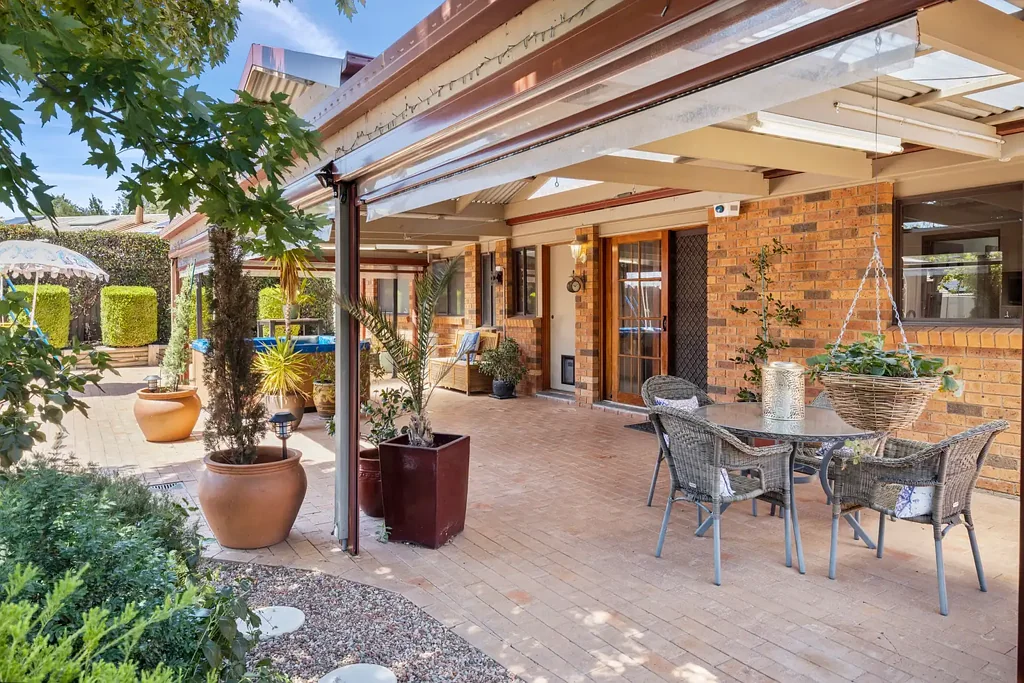 32 Maharatta Circuit, Isabella Plains, ACT 2905
