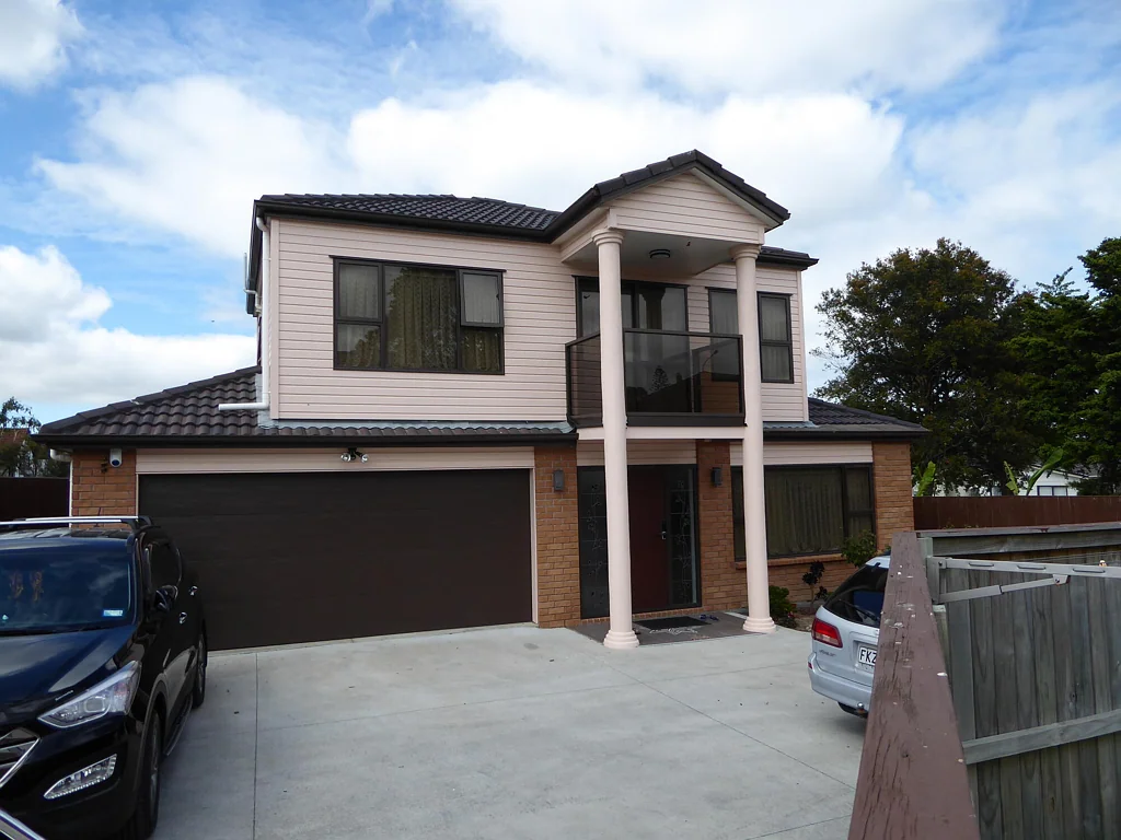 Modern 1-Bedroom Unit - Internet, Water & Hot Water Included