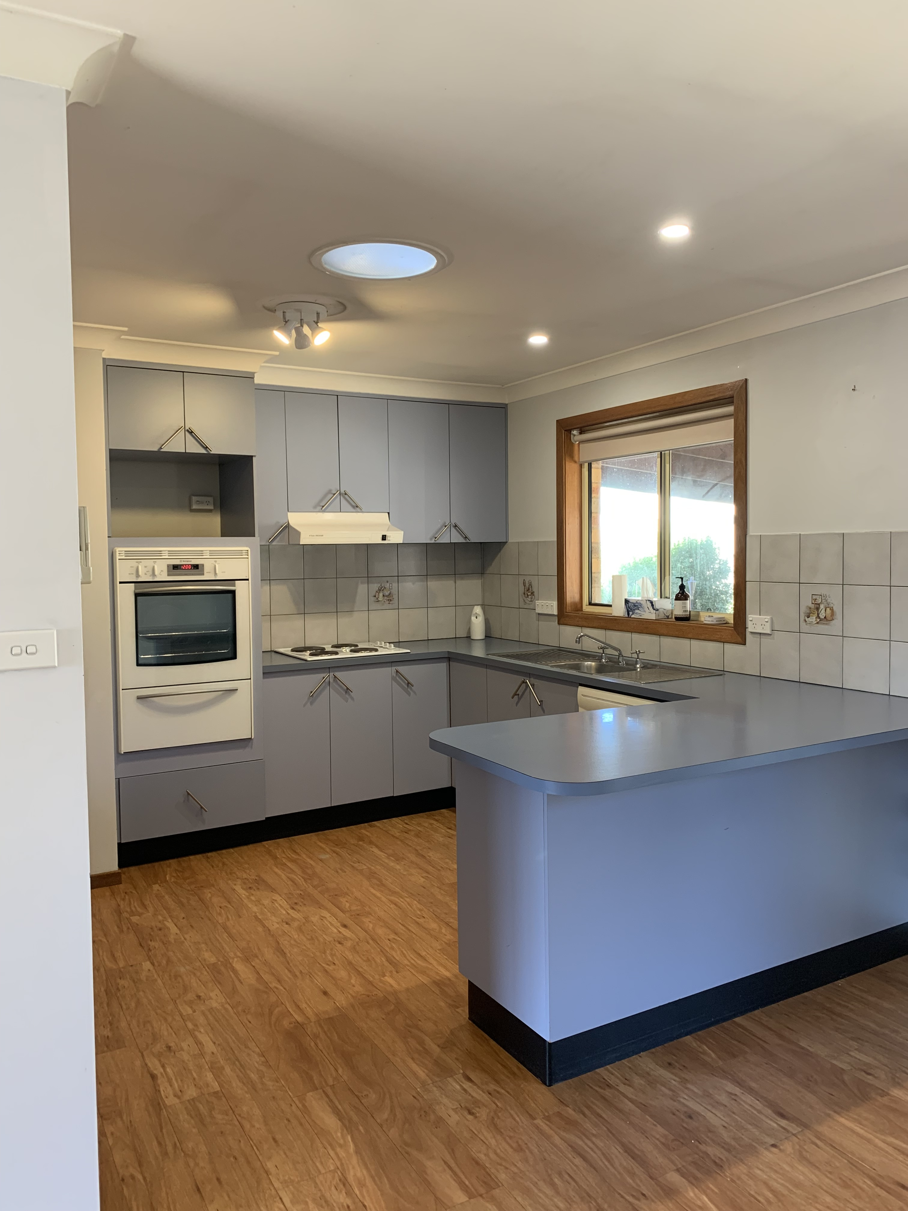 8 ROYDEN CL, BATLOW NSW 2730, 0房, 0浴, House