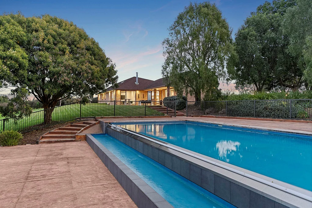 Karaka 6房  SUPER-SIZED ULTRA-LUXE HOME RESORT + POOLHOUSE