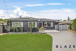 12 Snowdon Crescent, Smithfield