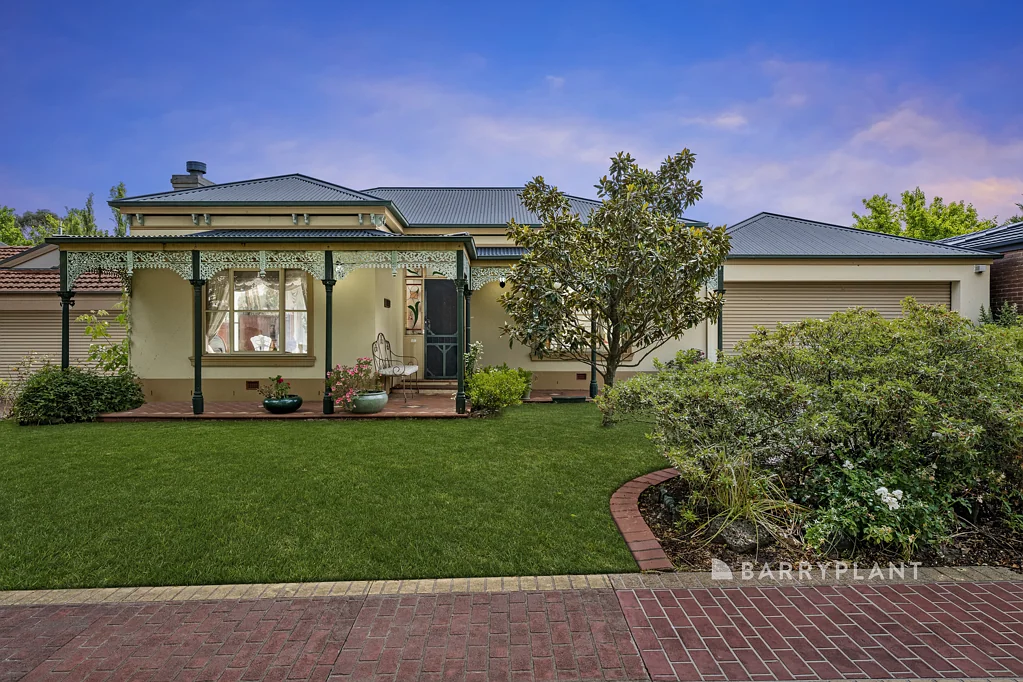 16 Grant Close, Berwick, VIC 3806