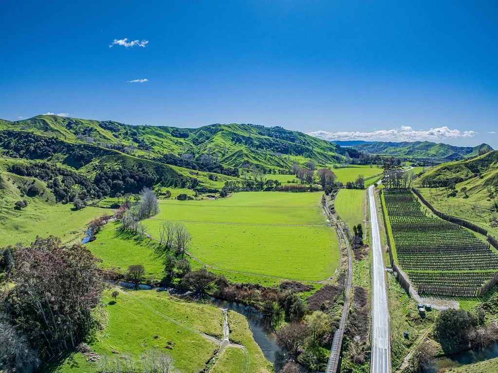 Muriwai Prime 9 ha opportunity - lifestyle or farm