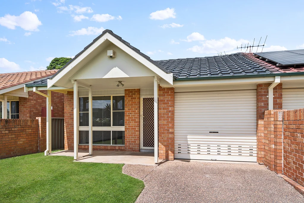 1/38 Carinda Street, Ingleburn, NSW 2565