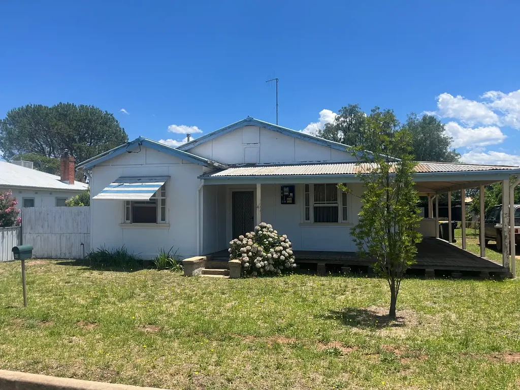 43 Little Timor Street, Coonabarabran, NSW 2357