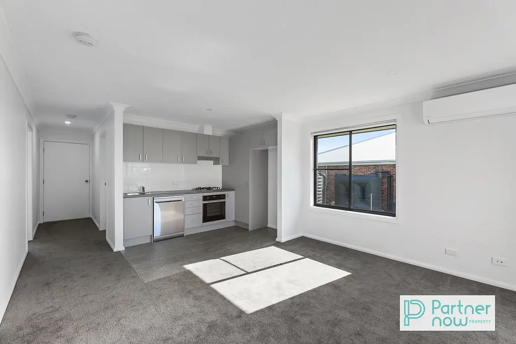 Three Bedroom Unit in Moore Creek