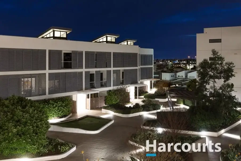 2/80 Cheltenham Road, Dandenong, VIC 3175