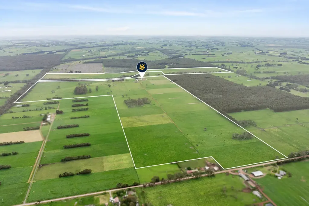Carpendeit FIRST CLASS COLAC - COBDEN DISTRICT PROPERTY