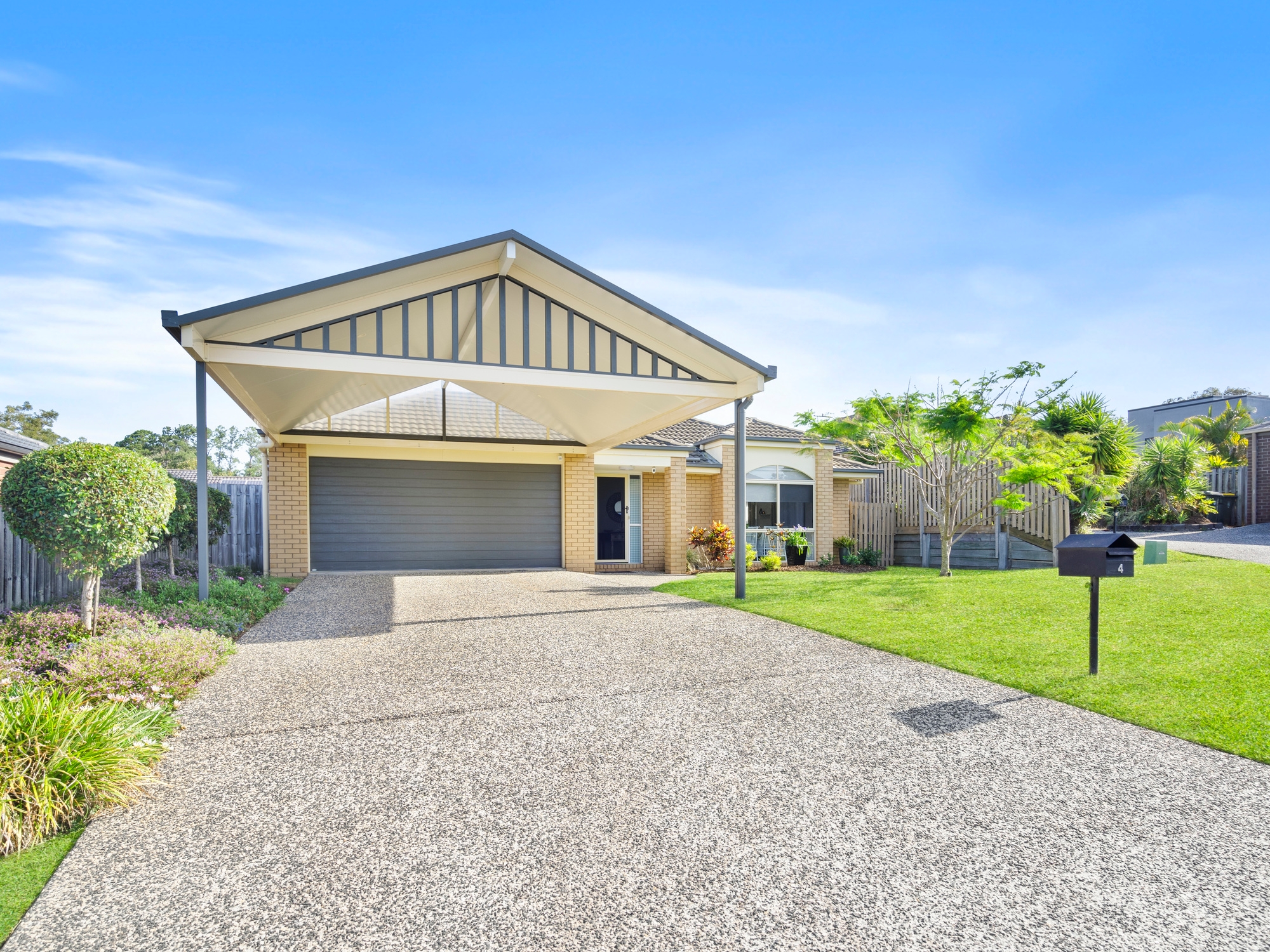 4 BRIGHTON CT, WAKERLEY QLD 4154, 0部屋, 0バスルーム, House