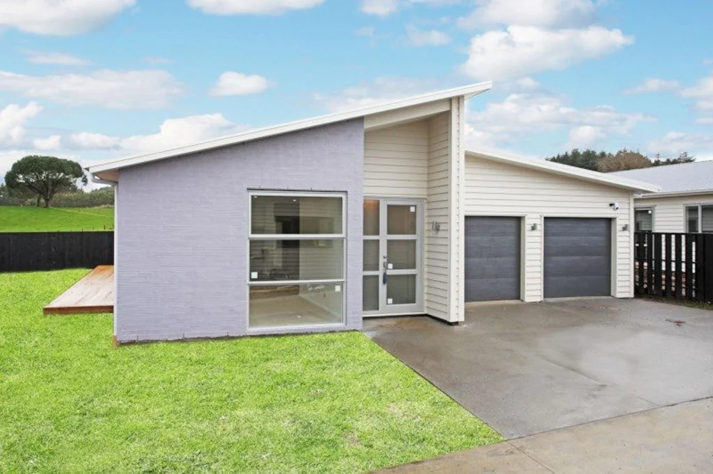 Pukekohe - Brand New! 4 Bedrooms - 3 Bathrooms