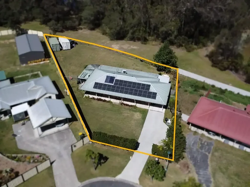 Flagstone 3 Slaapkamer Big Block Living Without the Acreage Commitment!