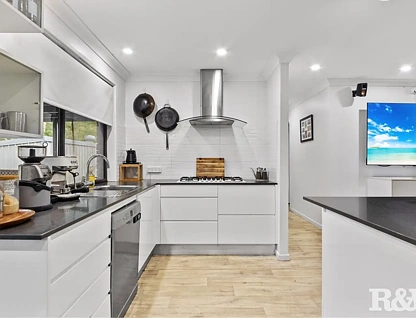 38 Narooma Road, Niagara Park, NSW 2250, 3房, 1浴, House