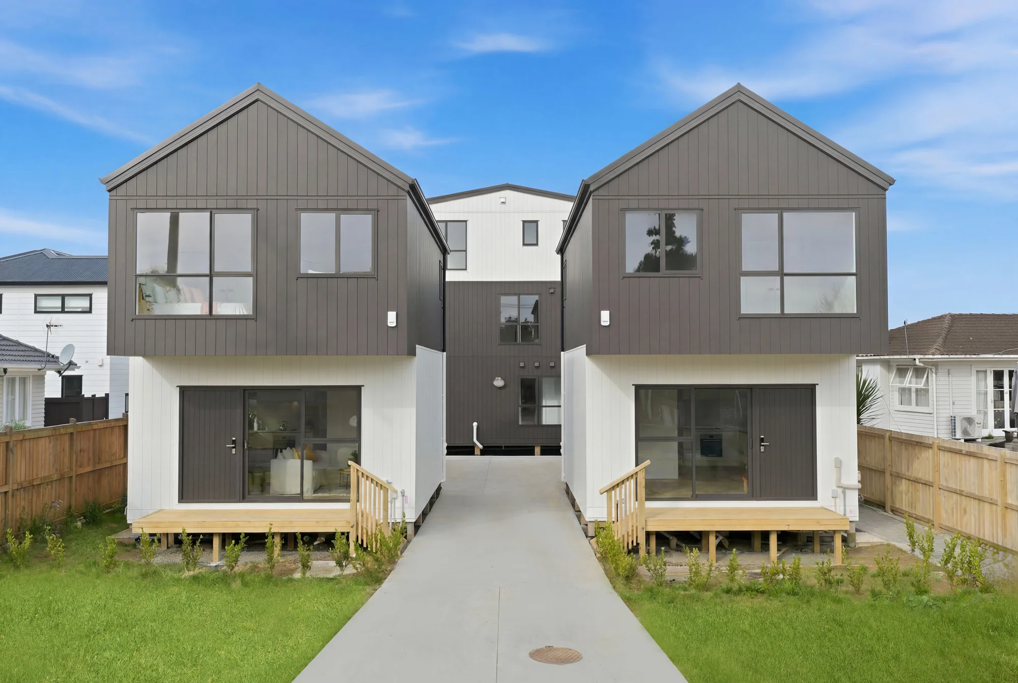 Te Atatu Peninsula 3房 Standalone New Home With Easy Motorway Connections