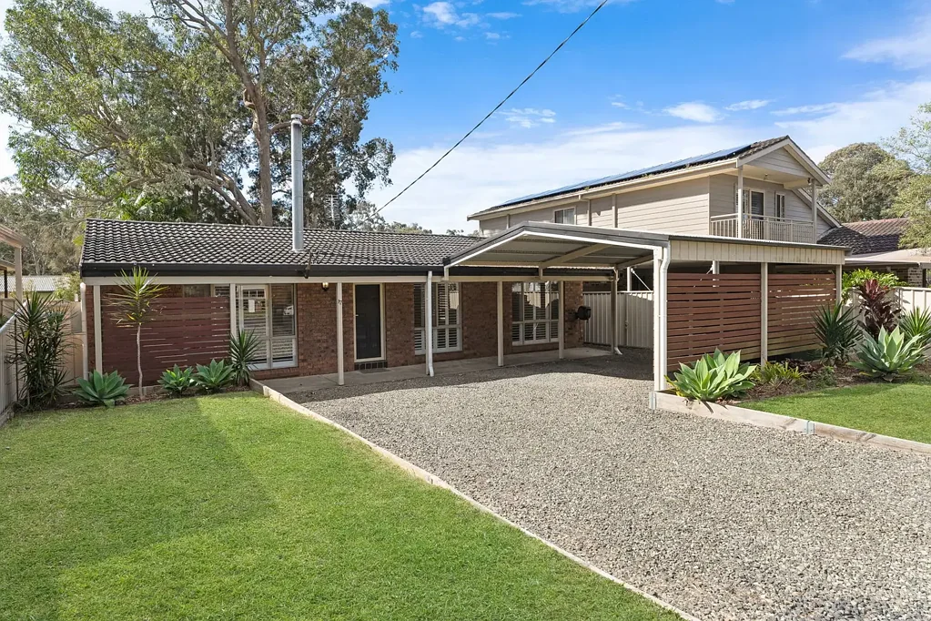 Charmhaven 3Kwarto OPEN HOME CANCELLED UNDER CONTRACT BY LACHLAN PILKINGTON 0430 033 001