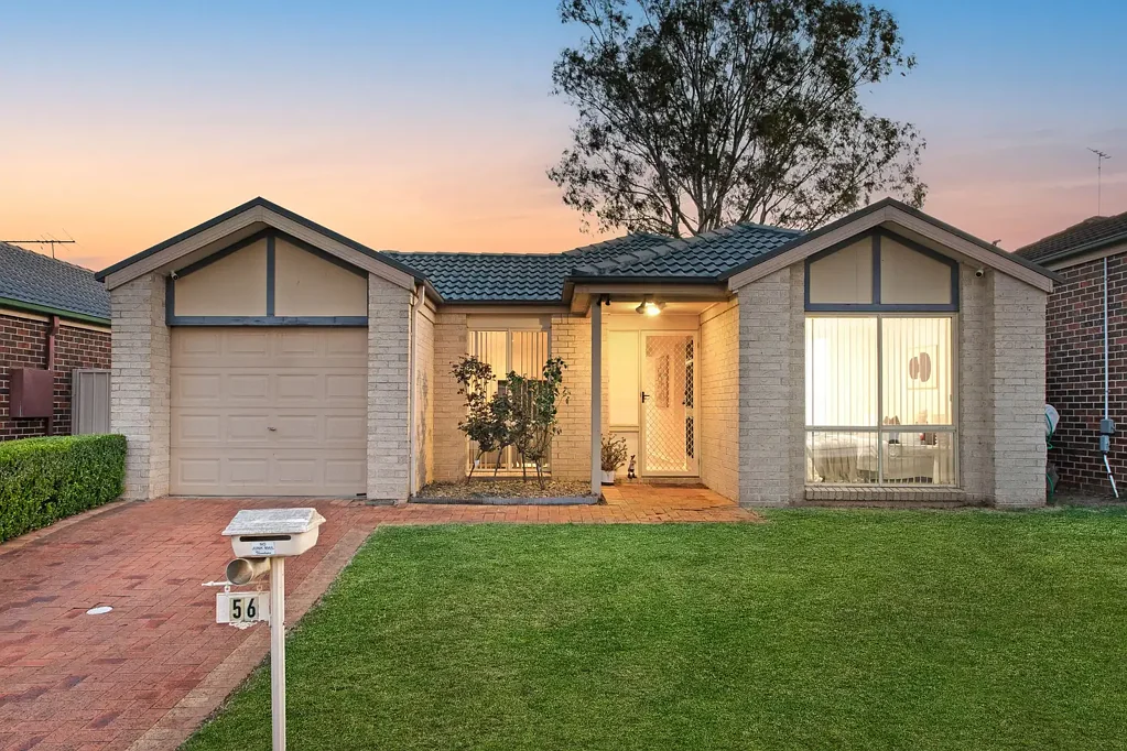 Stanhope Gardens 4Kwarto AUCTION ON-SITE Sunday 1st November 10am