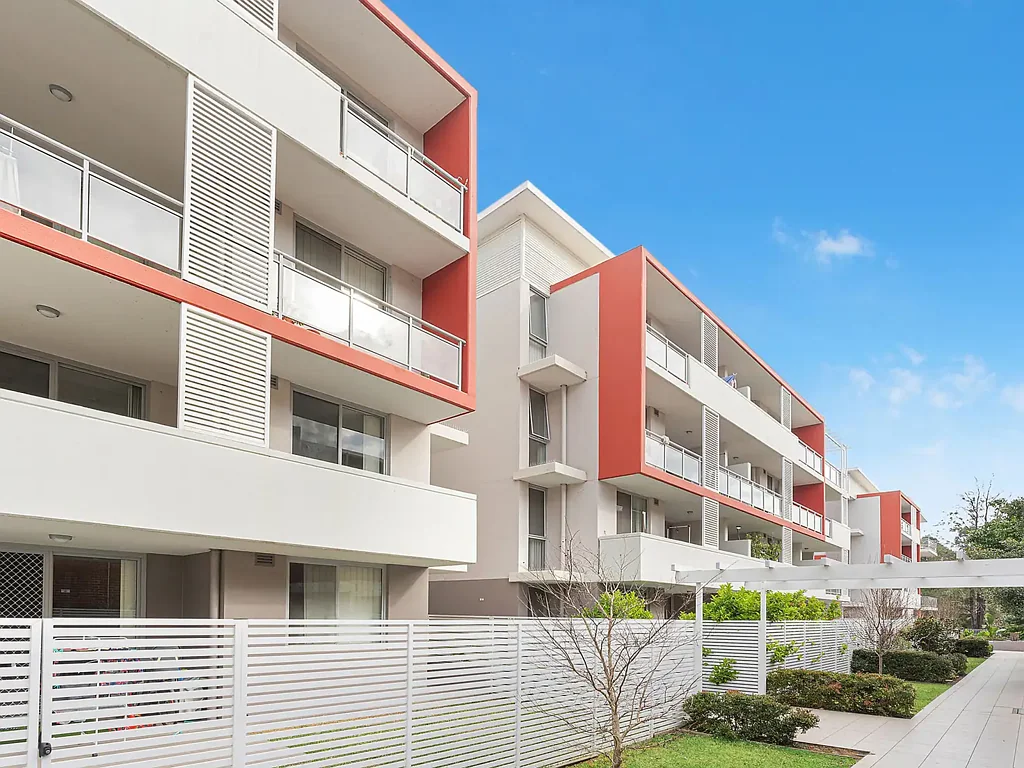 8/24-28 Mons Road, Westmead, NSW 2145