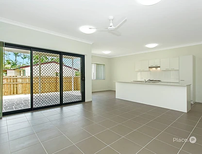 地址保密, The Gap, QLD 4061, 3房, 2浴, Townhouse