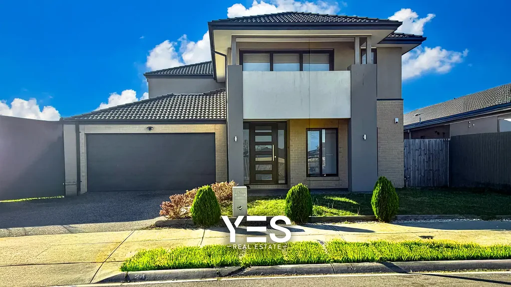 Beaconsfield 6ห้องนอน Expansive Family Living in Prime Location - 6 Bedrooms + 4 Living Zones!