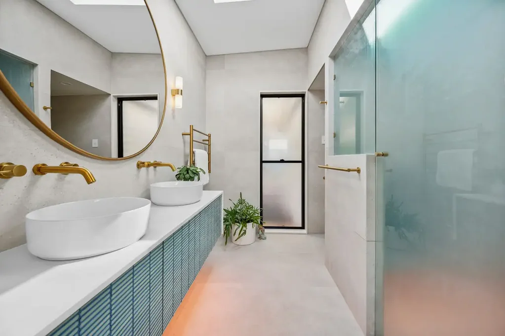 Toormina 3部屋 A Handcrafted Sanctuary, Set Across 1,220sqm With DA Approval For A Second Dwelling. Offering Endless Possibilities.