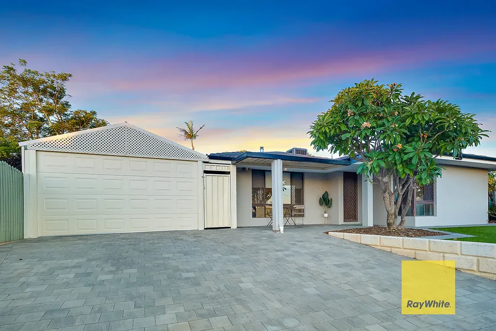 10 Sparkes Court, Girrawheen, WA 6064