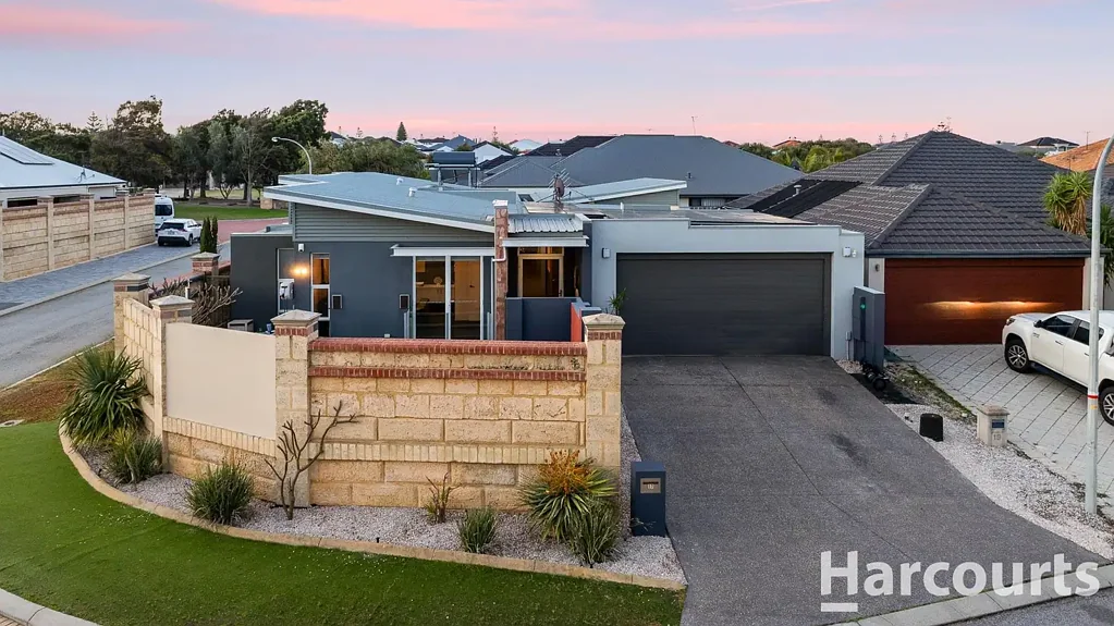 17 Belhaven Terrace, Quinns Rocks, WA 6030