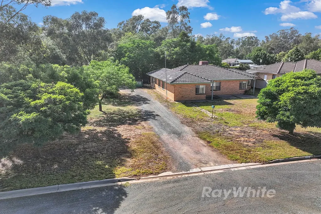 79-81 Victoria Street, Rochester, VIC 3561