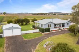 475 Wyreema Cambooya Road, Cambooya