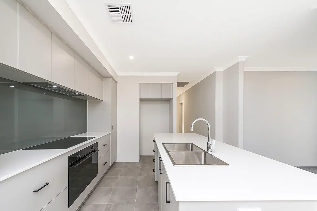 Low maintenance 3x2 home