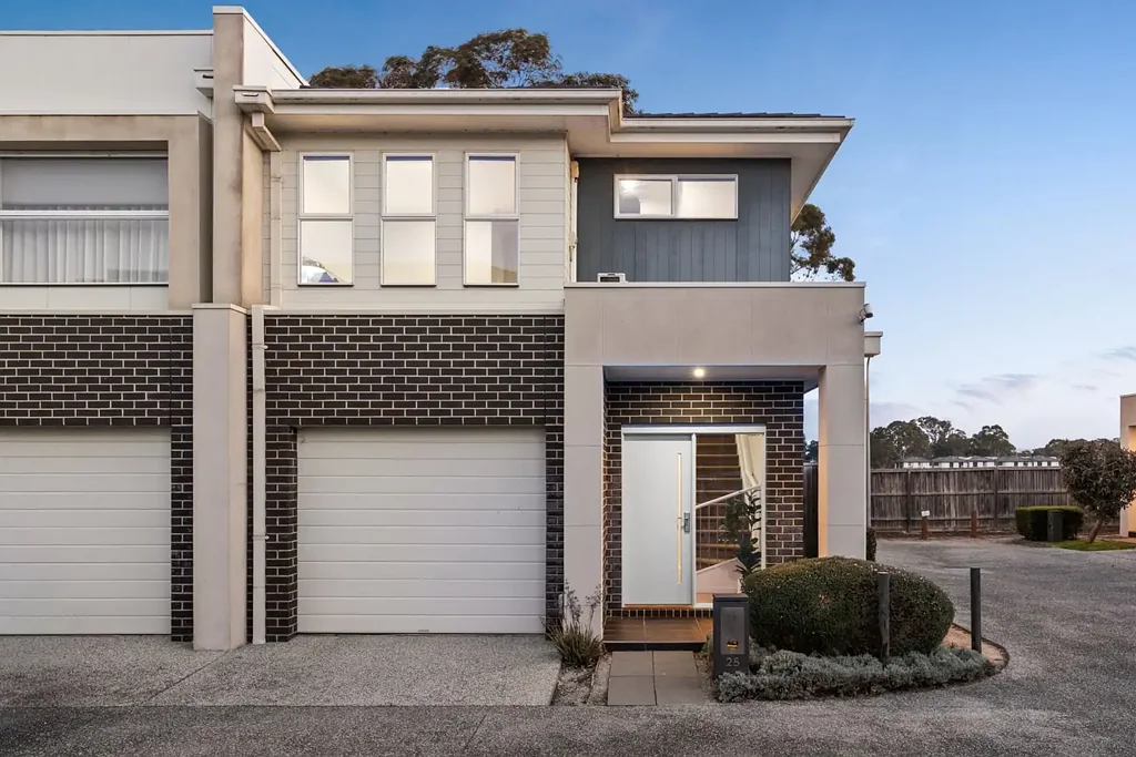 Keysborough 3બેડરૂમ Smart, Stylish & Seriously Convenient