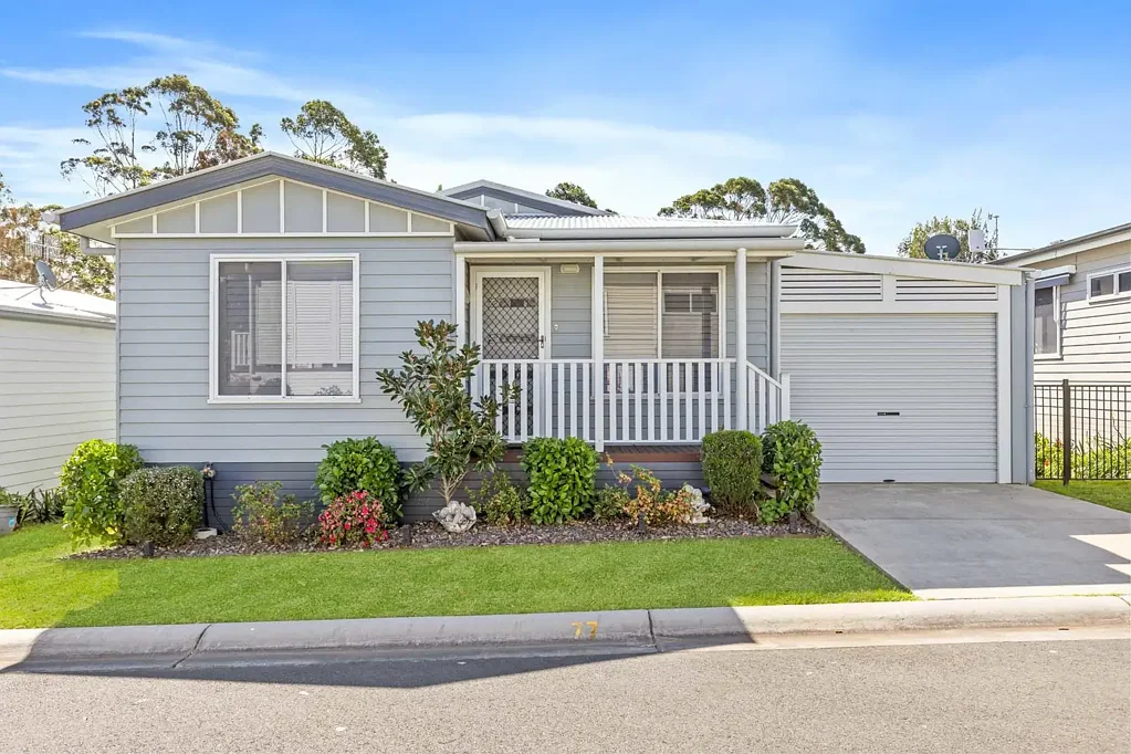 Lake Conjola 2chambre Modern, Light-Filled Home with No Rear Neighbours