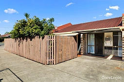 2/59 Emsworth Street, Wynnum