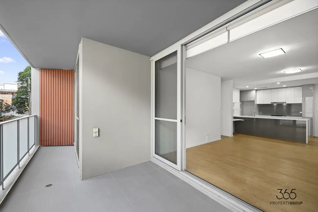 North Facing Premium 2 Bedroom + Separate Study + Additional Home Office Nook Apartment