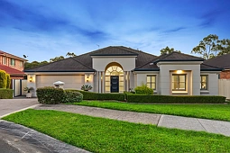 17 Octagonal Avenue, Castle Hill