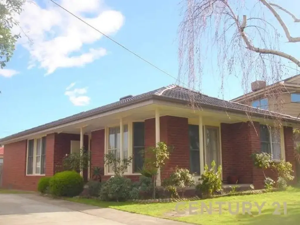 Comfortable Family Living with Spacious Backyard & Ample Parking
