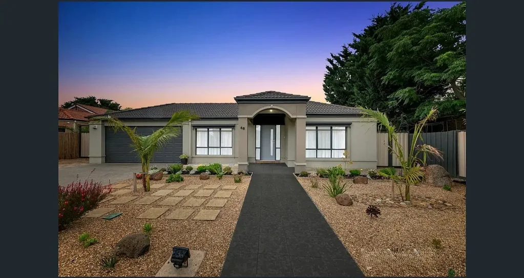 IMMACULATE 4 BEDDER – NOTHING TO DO BUT MOVE IN!