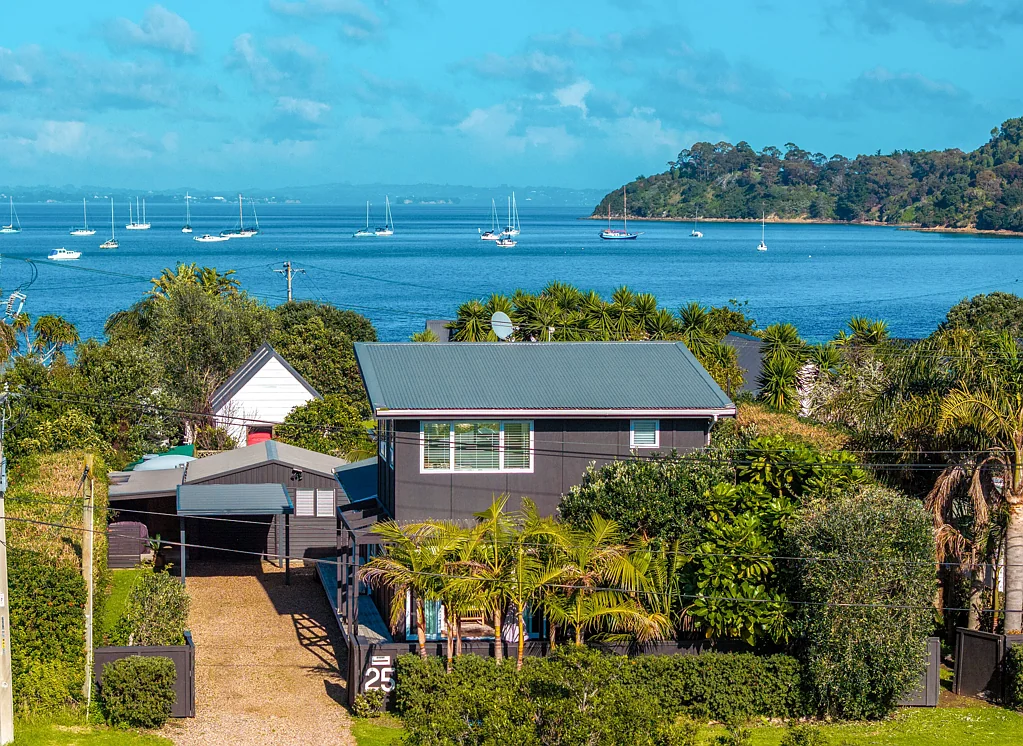 25 Rata Street, Oneroa, Waiheke Island, Auckland