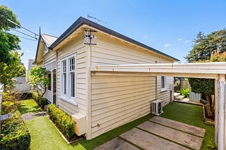 141 Bassett Road, Remuera, Auckland City