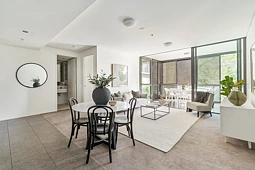 208/7 Sterling Circuit, Camperdown