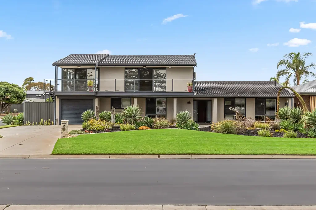 12 Revere Drive, North Haven, SA 5018