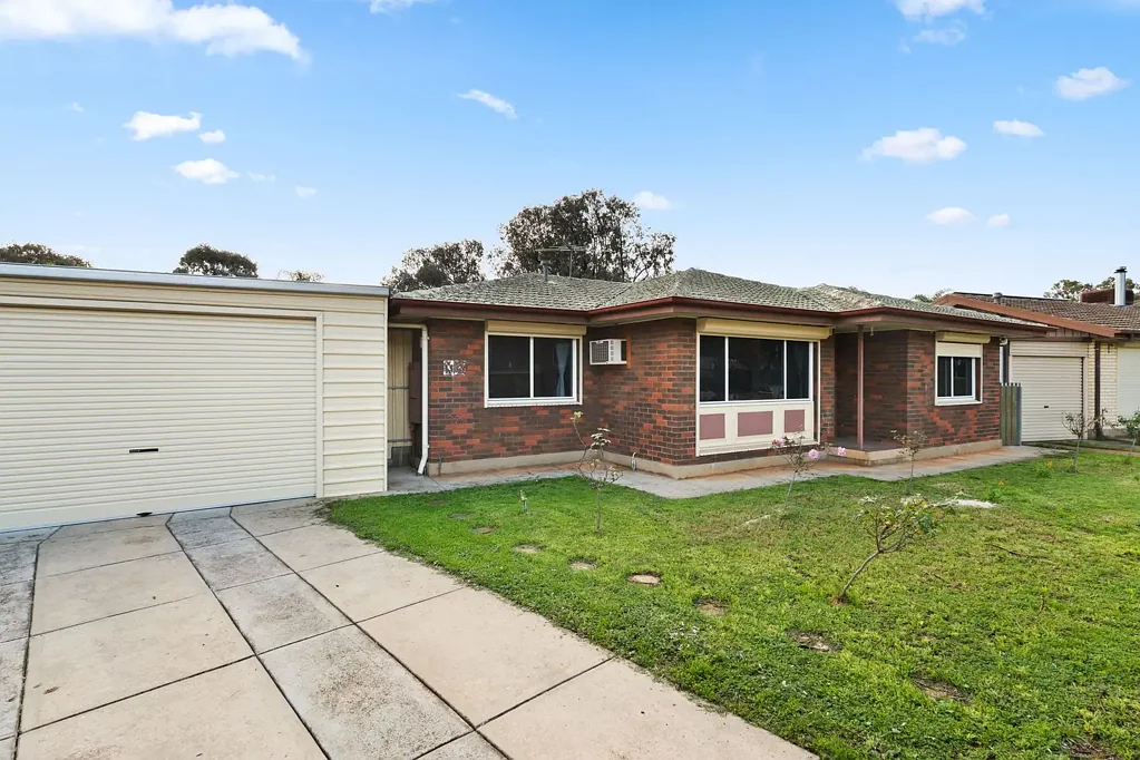 Paralowie 5 Slaapkamer Live Large Today, Unlock the 836sqm Potential Tomorrow.